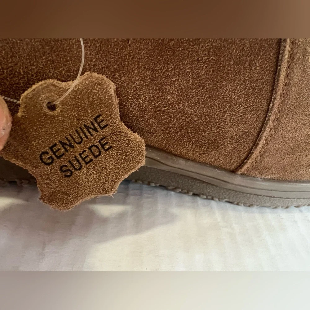 Minnetonka suede ankle